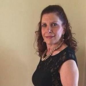 Meet your Posher, Julie